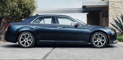 Chrysler-300-2016-2