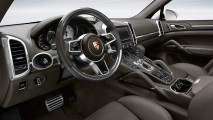 Porsche-Cayenne-E-Hybride-2016-3