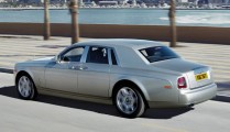 Rolls-Royce-Phantom-2016-2