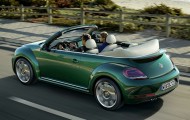Volkswagen-Beetle-Convertible-2016-2