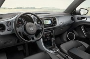 Volkswagen-Beetle-Convertible-2016-3